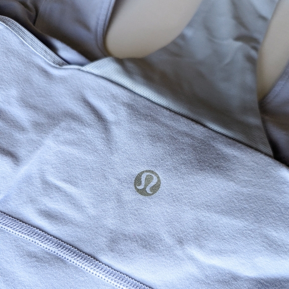 Lululemon Scoop Neck Tank - Lavender Purple - Picture 7 of 8